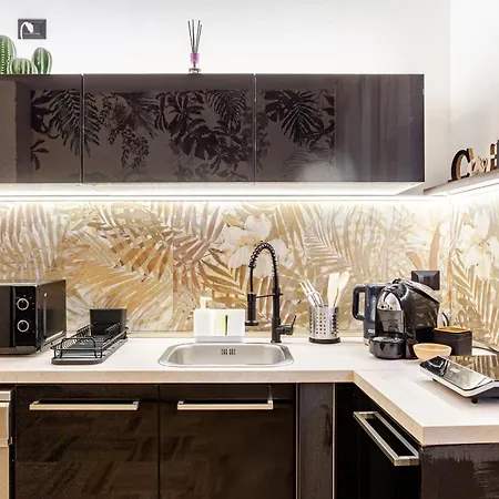 In Centro, 5 Minuti Dalla Stazione *