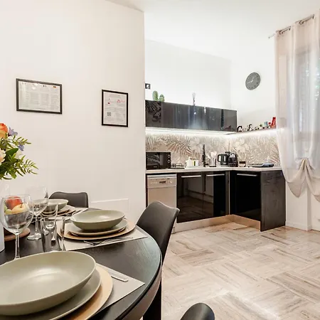 In Centro, 5 Minuti Dalla Stazione *