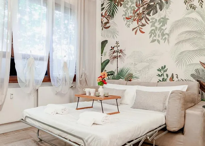 In Centro, 5 Minuti Dalla Stazione