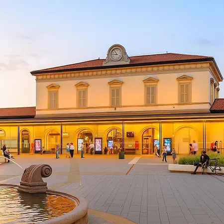 In Centro, 5 Minuti Dalla Stazione Daire
