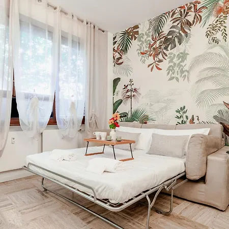 In Centro, 5 Minuti Dalla Stazione